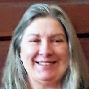 Meet your Posher, Debra